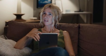 На плаву (2015)