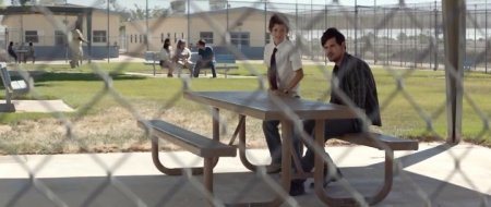 Оседлать волну (2016)