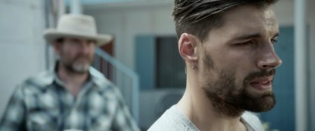 Бесценная (2016)