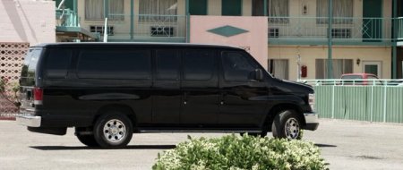 Бесценная (2016)