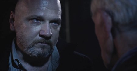 В поисках истины (2016)